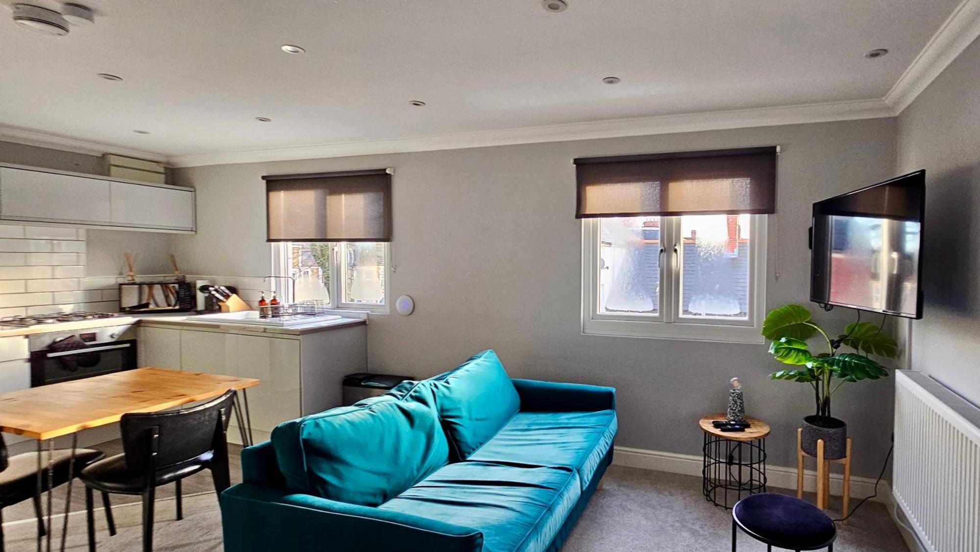 Victoria House By Switchback Stays Cardiff Exteriör bild